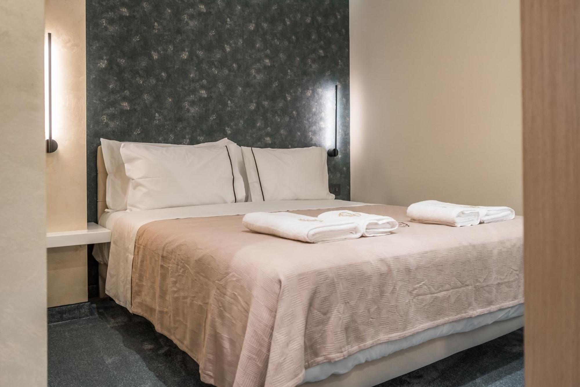 טיראנה Piazza Luxury Apartments מראה חיצוני תמונה